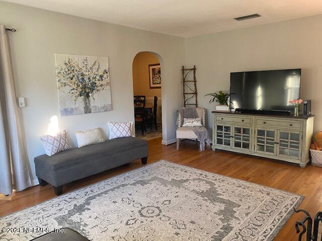 4121 Gadsden Road Jacksonville, FL 32207 - Photo 3 of 14 Gadsden LR