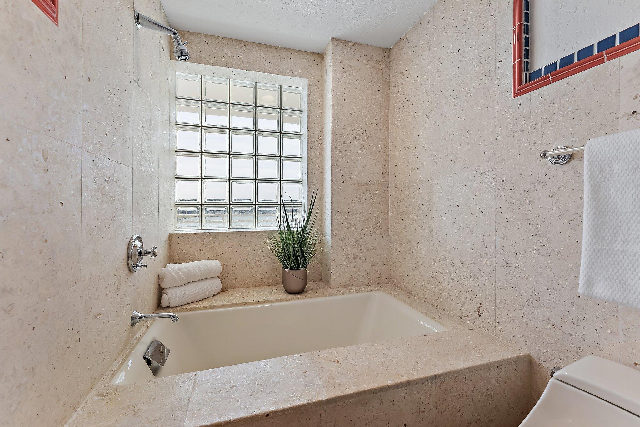 19950 Beach 6s Road, Unit 6S Jupiter, FL 33469 - Photo 72 of 130 IMG_3392