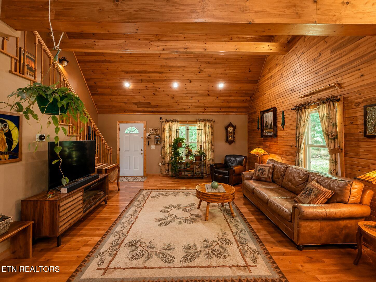 737 Edd Linder Road Jamestown, TN 38556 - Photo 20 of 57 20260525_182131270_iOS
