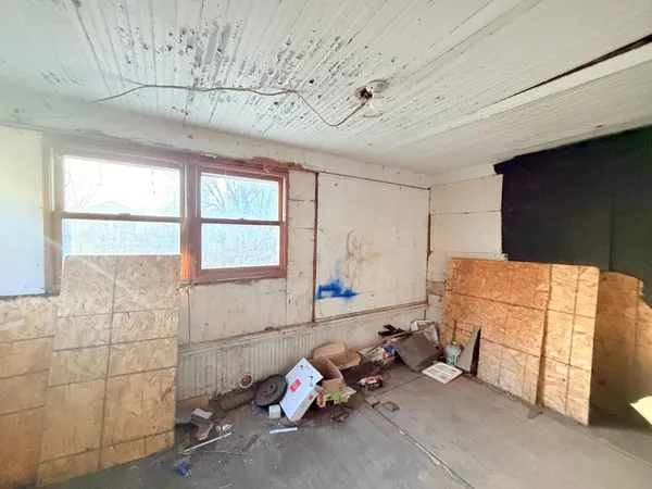 $20,000 | 361 Hansen Street, Iona, MN 56141