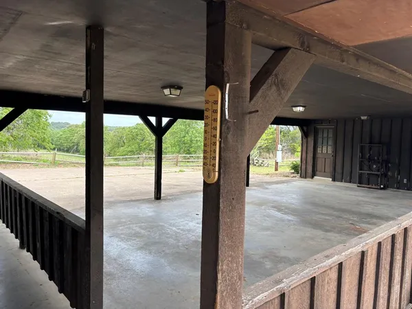 $449,000 | 14070 County Road 3520, Brownsboro, TX 75756