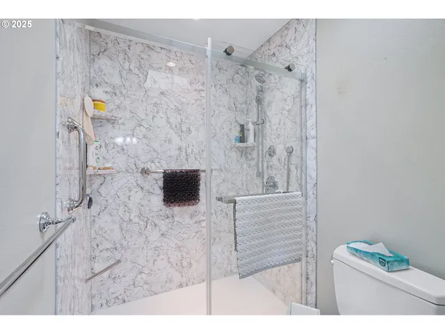 $1,249,000 | 36607 Southeast Tracy Road, Estacada, OR 97023