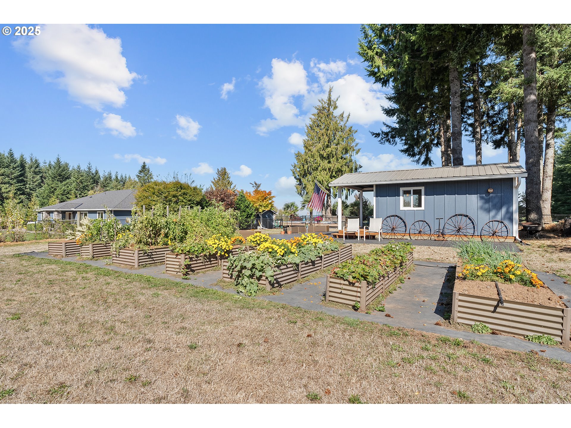36607 Southeast Tracy Road Estacada, OR 97023 - Photo 40 of 48 Garden