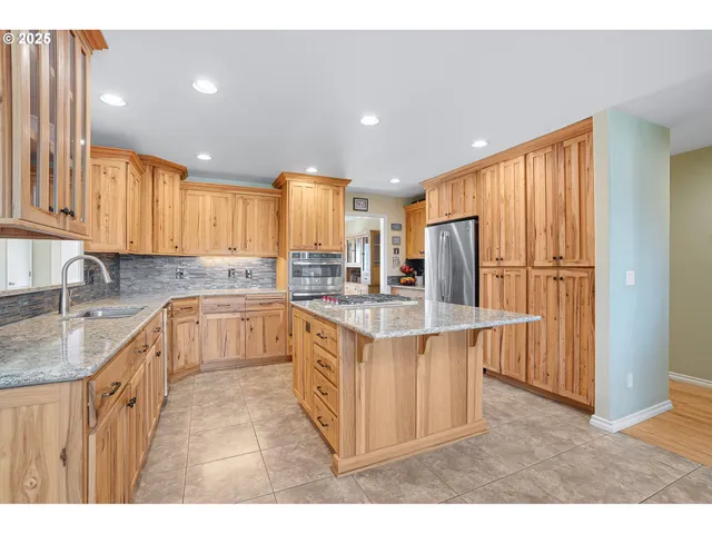 $1,249,000 | 36607 Southeast Tracy Road, Estacada, OR 97023