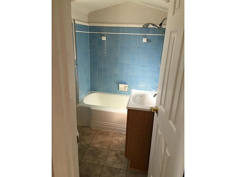 1116 Prospect Road Whitehall, PA 15227 - Photo 5 of 5 Master Bath/Spa.