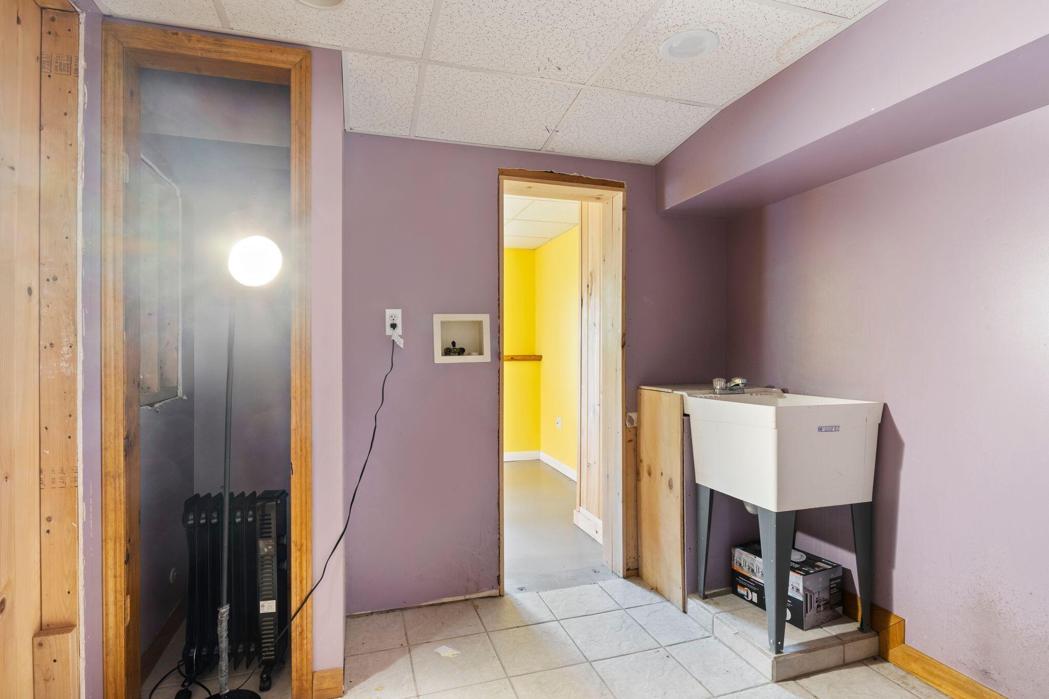 2040 Hotel Road Auburn, ME 04210 - Photo 29 of 37 2040_Hotel_Rd_090