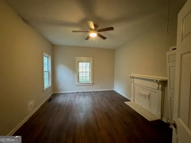 $1,300 | 18 South Broad Street, Covington, GA 30014