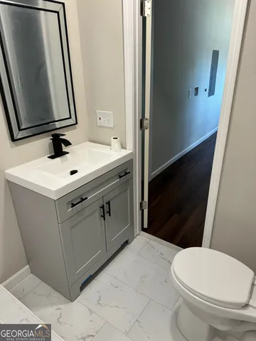 $1,300 | 18 South Broad Street, Covington, GA 30014