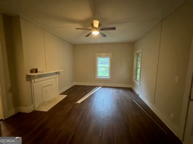 $1,300 | 18 South Broad Street, Covington, GA 30014