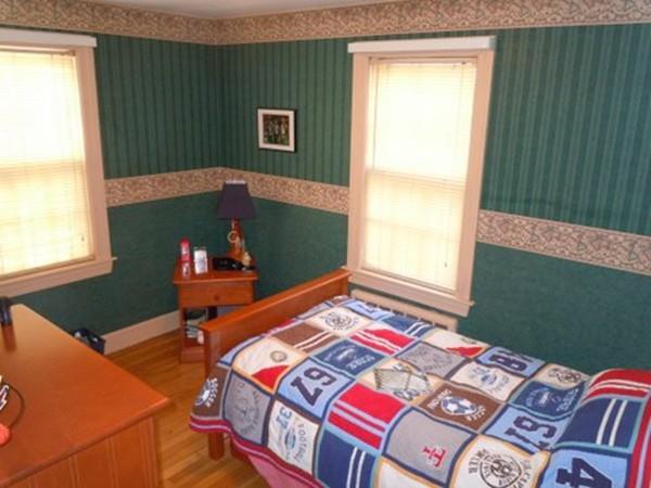 201 Turnpike Street North Andover, MA 01845 - Photo 14 of 20 a bedroom with a bed and a window
