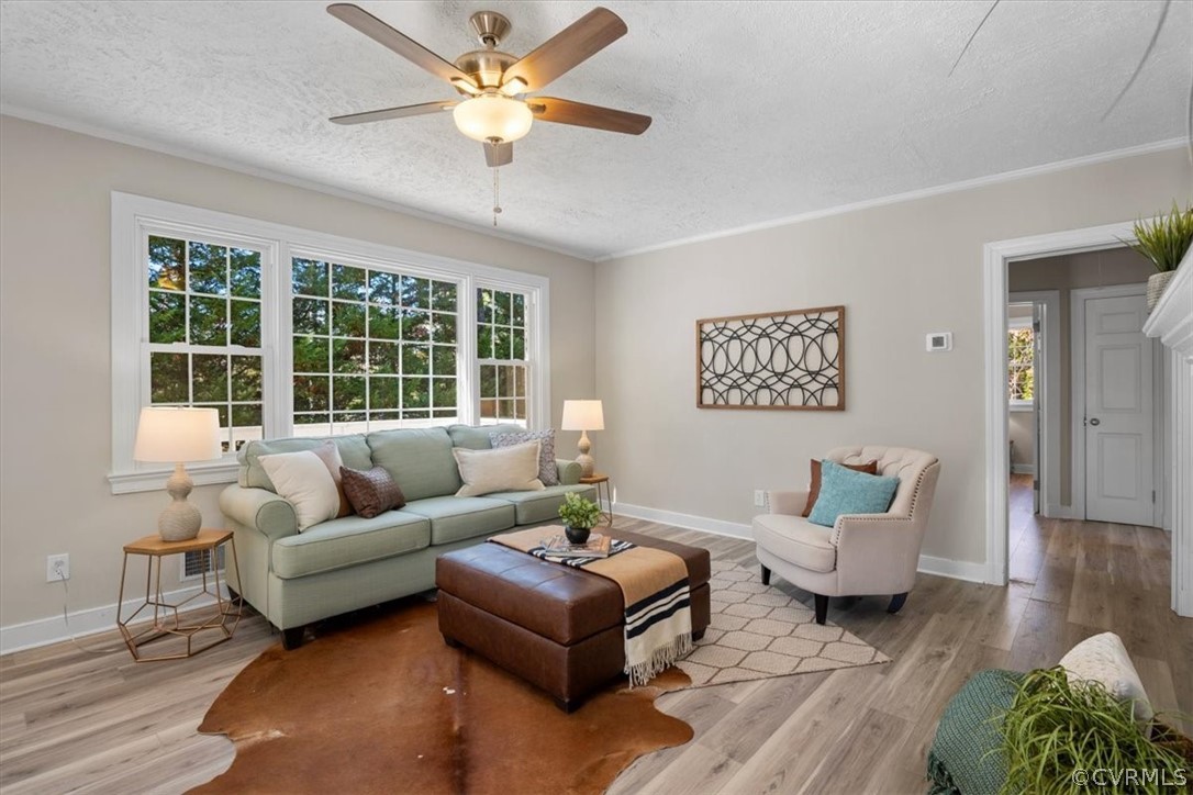 1909 Skipwith Road Henrico, VA 23229 - Photo 5 of 49 Gallery Image 5