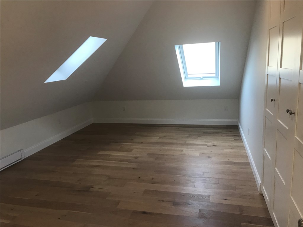 445 Broadway, Unit B Newport, RI 02840 - Photo 13 of 28