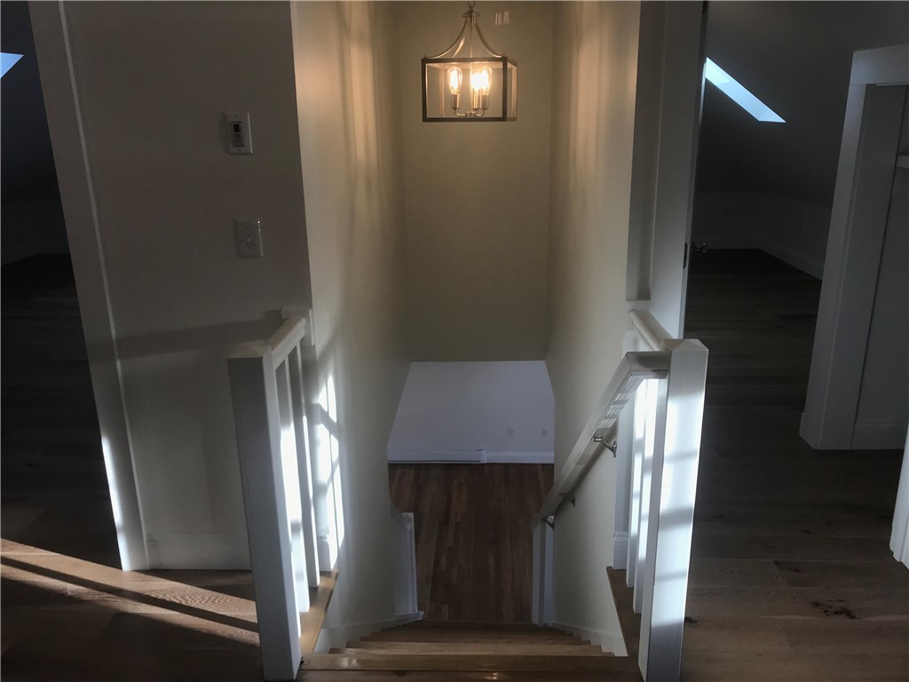 445 Broadway, Unit B Newport, RI 02840 - Photo 20 of 28