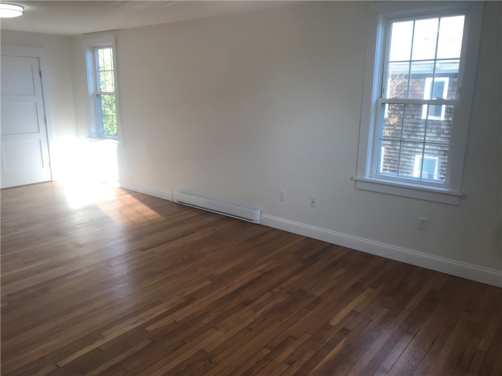 445 Broadway, Unit B Newport, RI 02840 - Photo 3 of 28