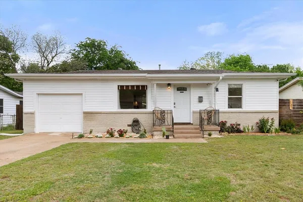 $225,000 | 1101 Eric Avenue, Arlington, TX 76012
