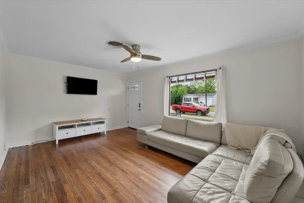 $225,000 | 1101 Eric Avenue, Arlington, TX 76012