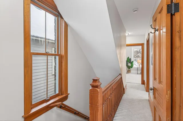 $350,000 | 323 West Michigan Street, St. Paul, MN 55102