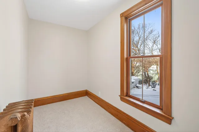 $350,000 | 323 West Michigan Street, St. Paul, MN 55102