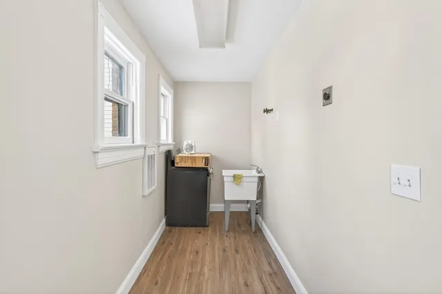 $350,000 | 323 West Michigan Street, St. Paul, MN 55102