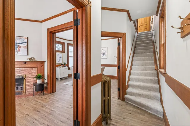 $350,000 | 323 West Michigan Street, St. Paul, MN 55102