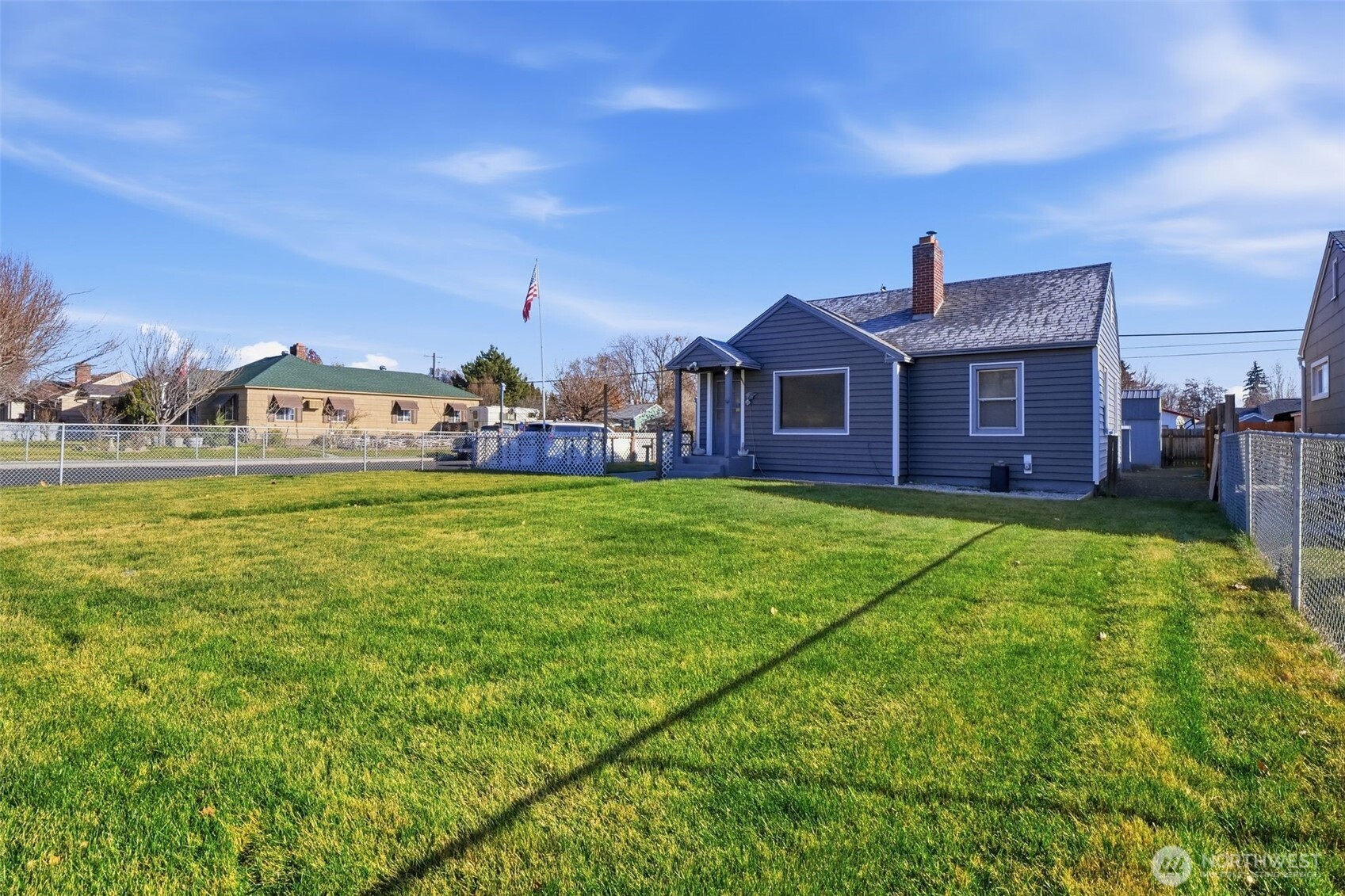 204 E Street Ephrata, WA 98823 - Photo 2 of 25