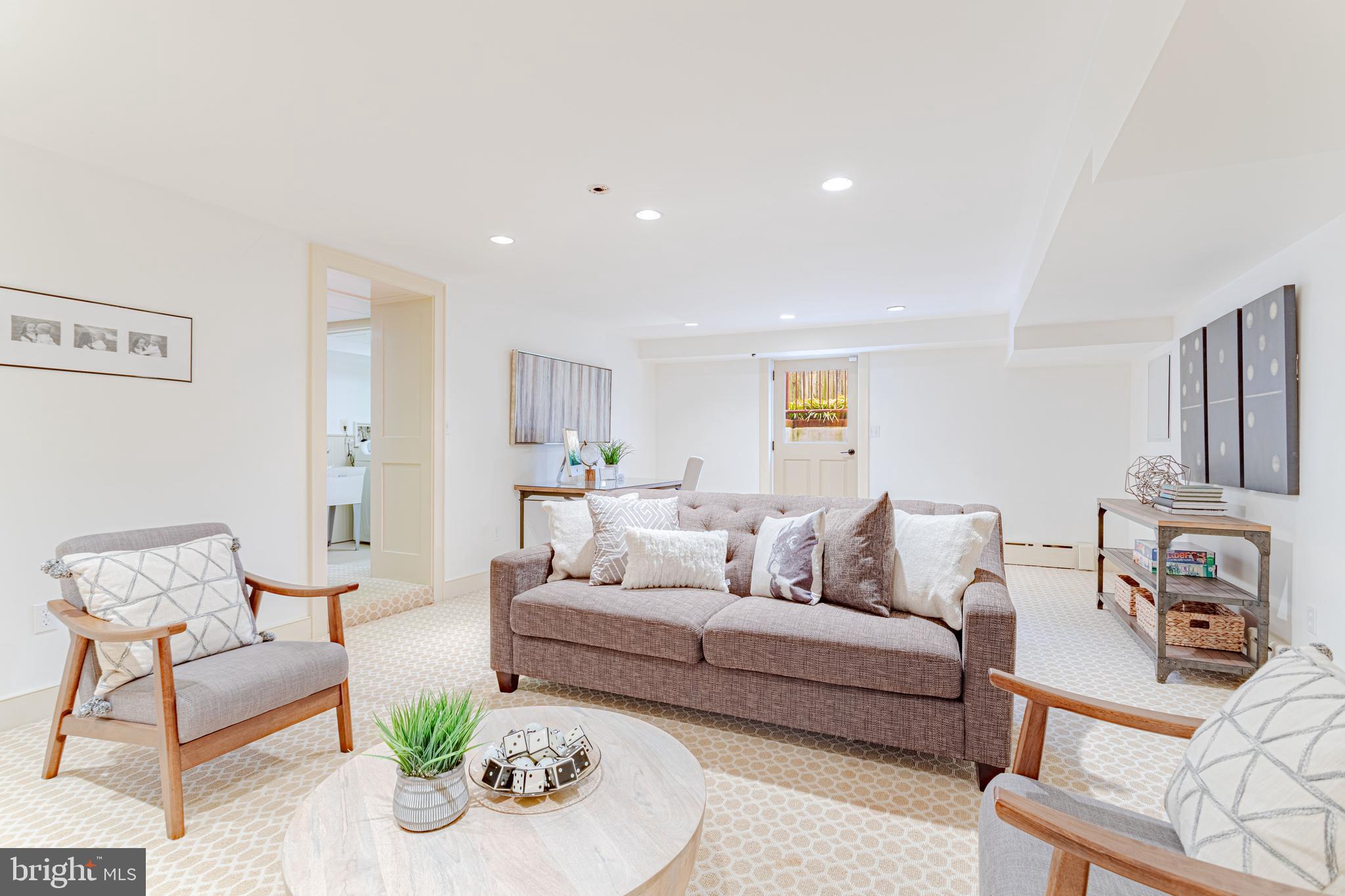 712 West Braddock Road Alexandria, VA 22302 - Photo 41 of 68