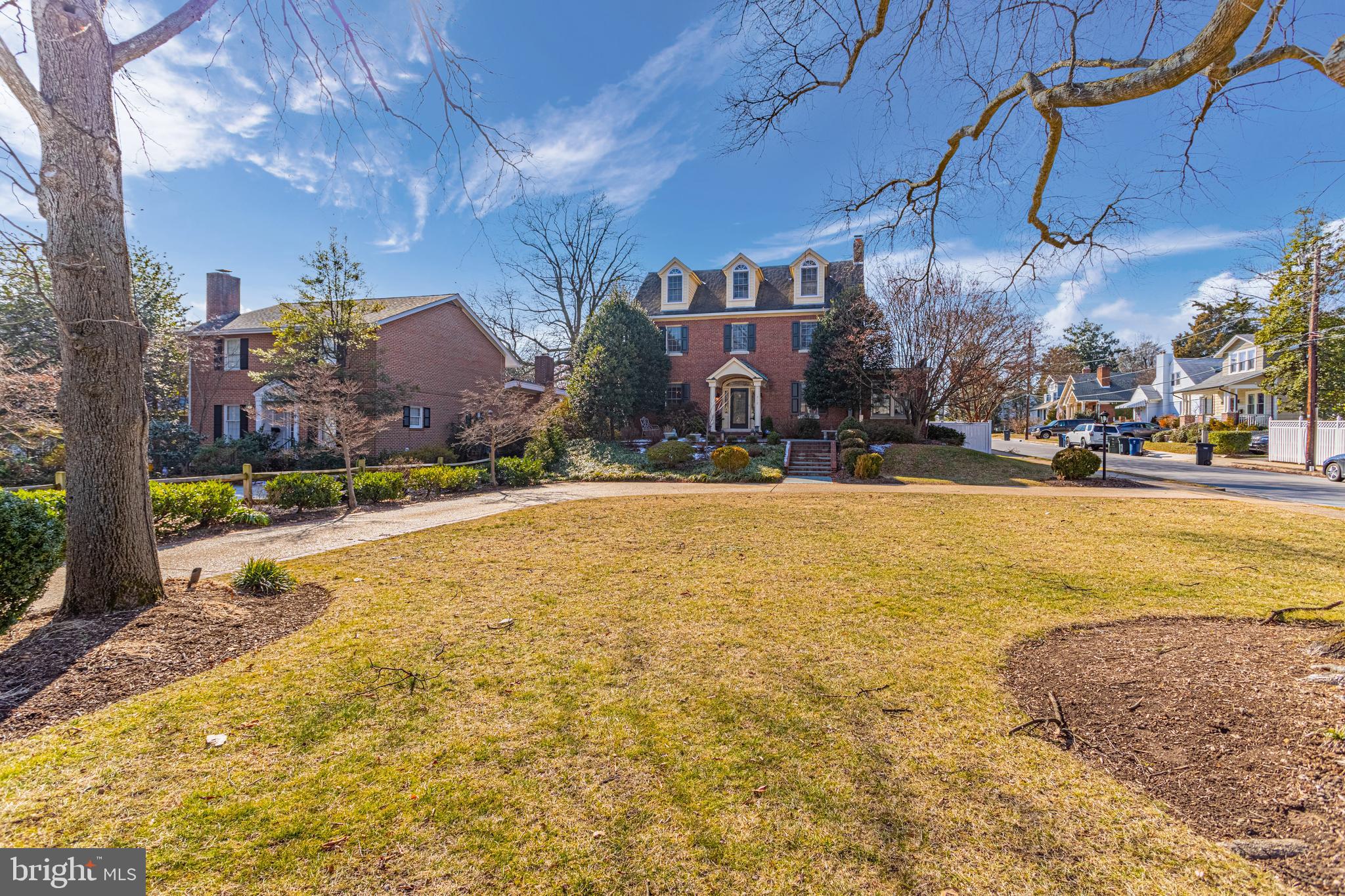 712 West Braddock Road Alexandria, VA 22302 - Photo 56 of 68 Front Yard