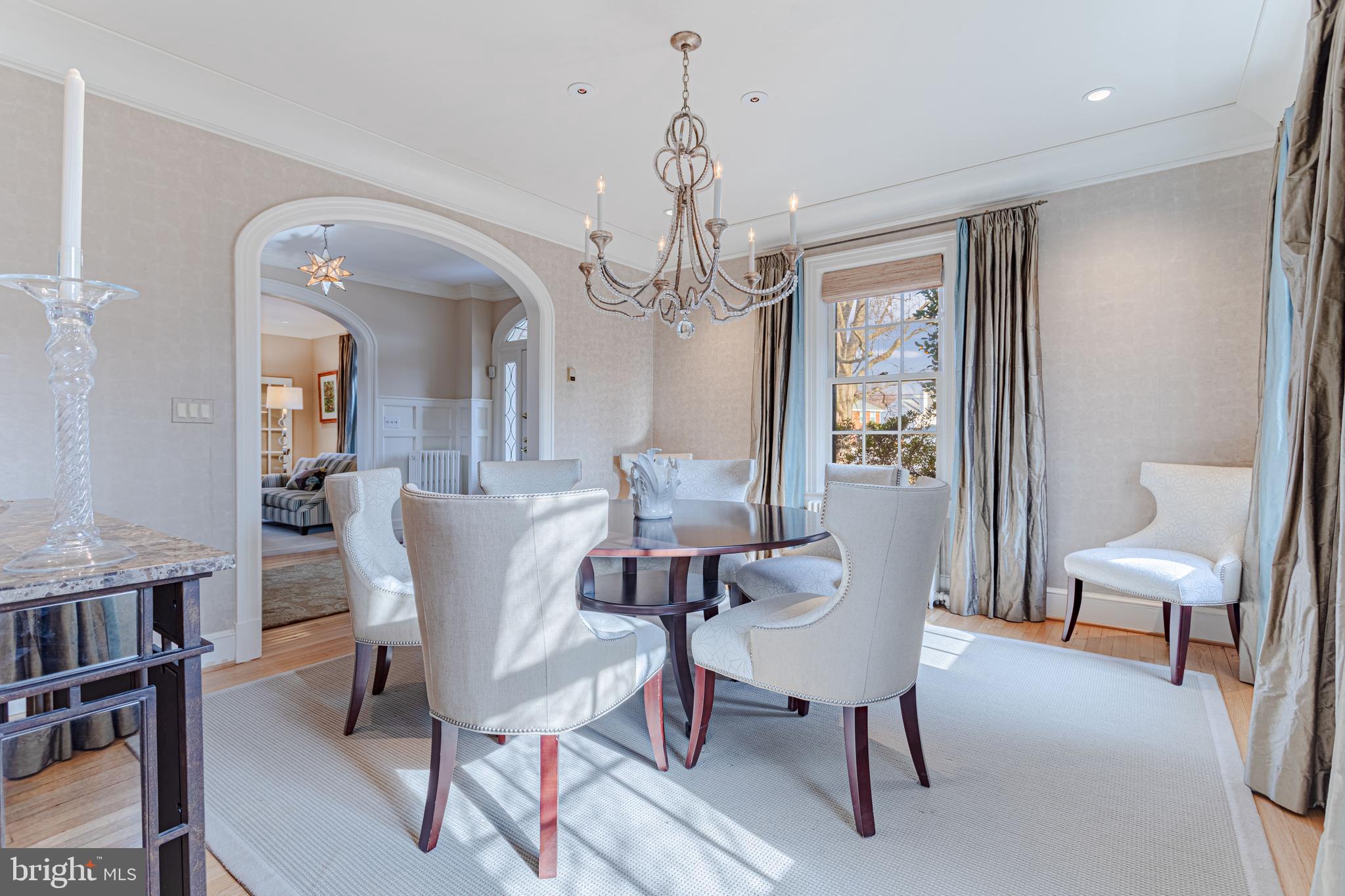 712 West Braddock Road Alexandria, VA 22302 - Photo 7 of 68 Formal dining room