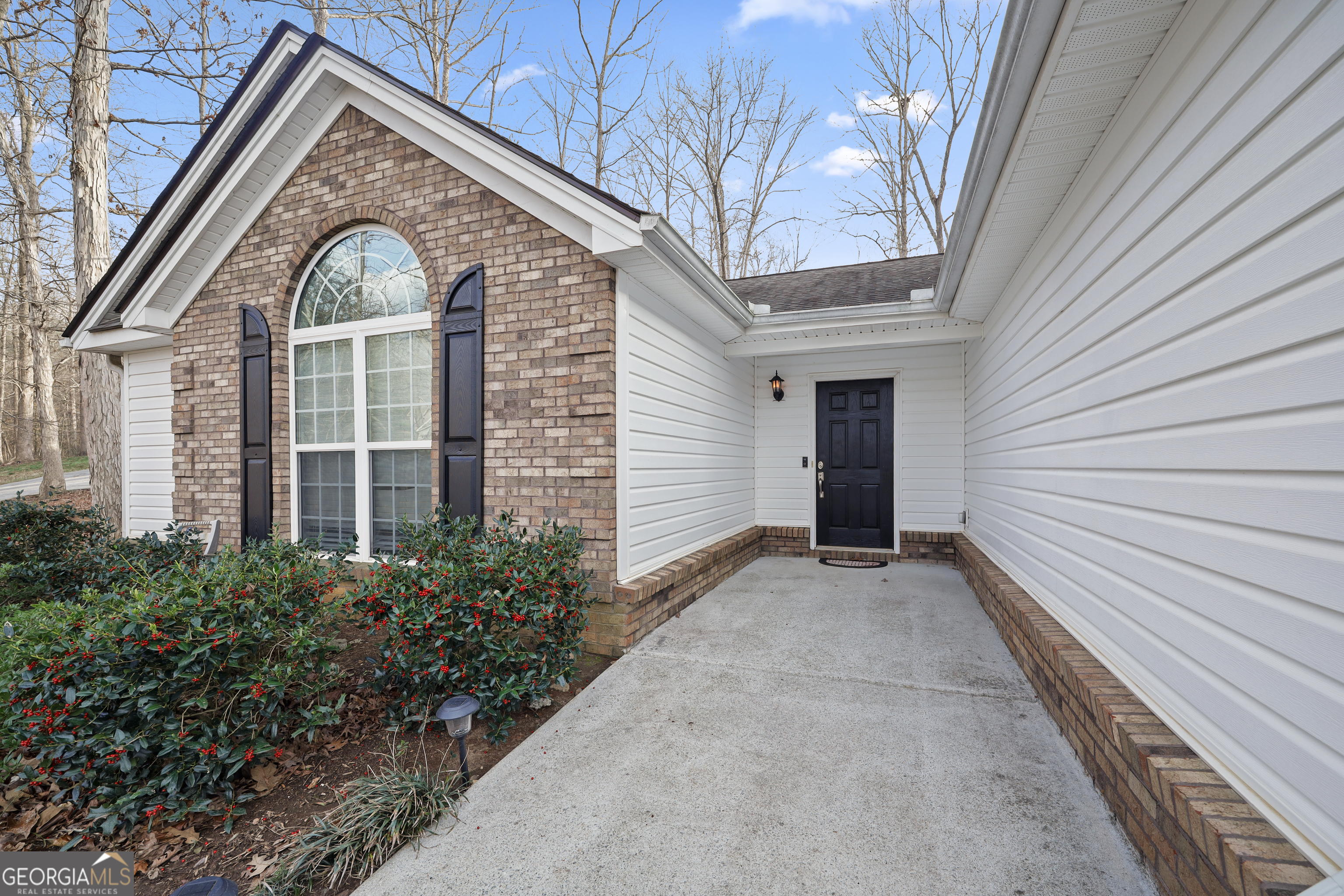162 Oak View Drive Hull, GA 30646 - Photo 4 of 45
