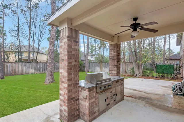 $3,800 | 10 West Lasting Spring Circle, The Woodlands, TX 77389