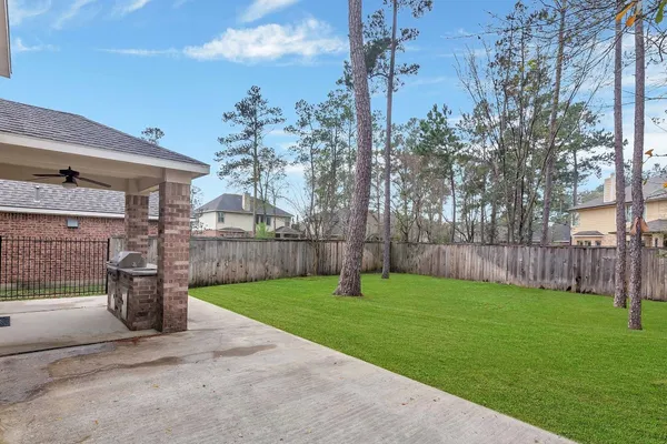 $3,800 | 10 West Lasting Spring Circle, The Woodlands, TX 77389