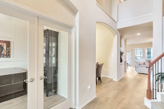 $3,800 | 10 West Lasting Spring Circle, The Woodlands, TX 77389