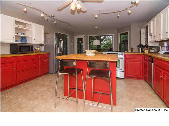 1737 Cedarwood Road Birmingham, AL 35216 - Photo 8 of 32