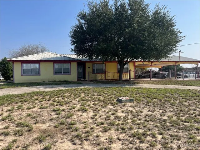 $139,000 | 27 Las Palmas Road, Zapata, TX 78076
