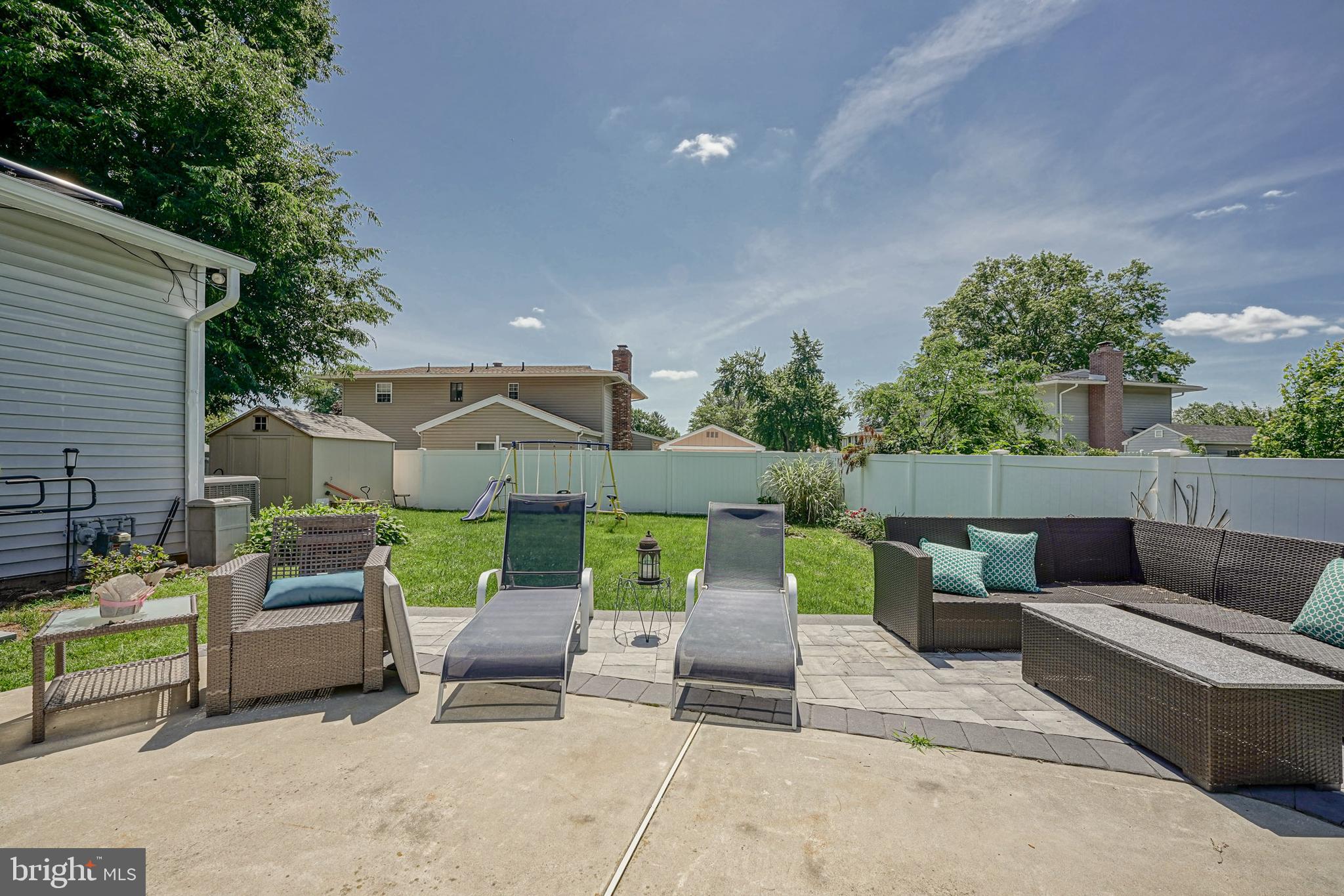 13 Tollhouse Road Eastampton, NJ 08060 - Photo 31 of 42 Tons of room for company around the Pool!
