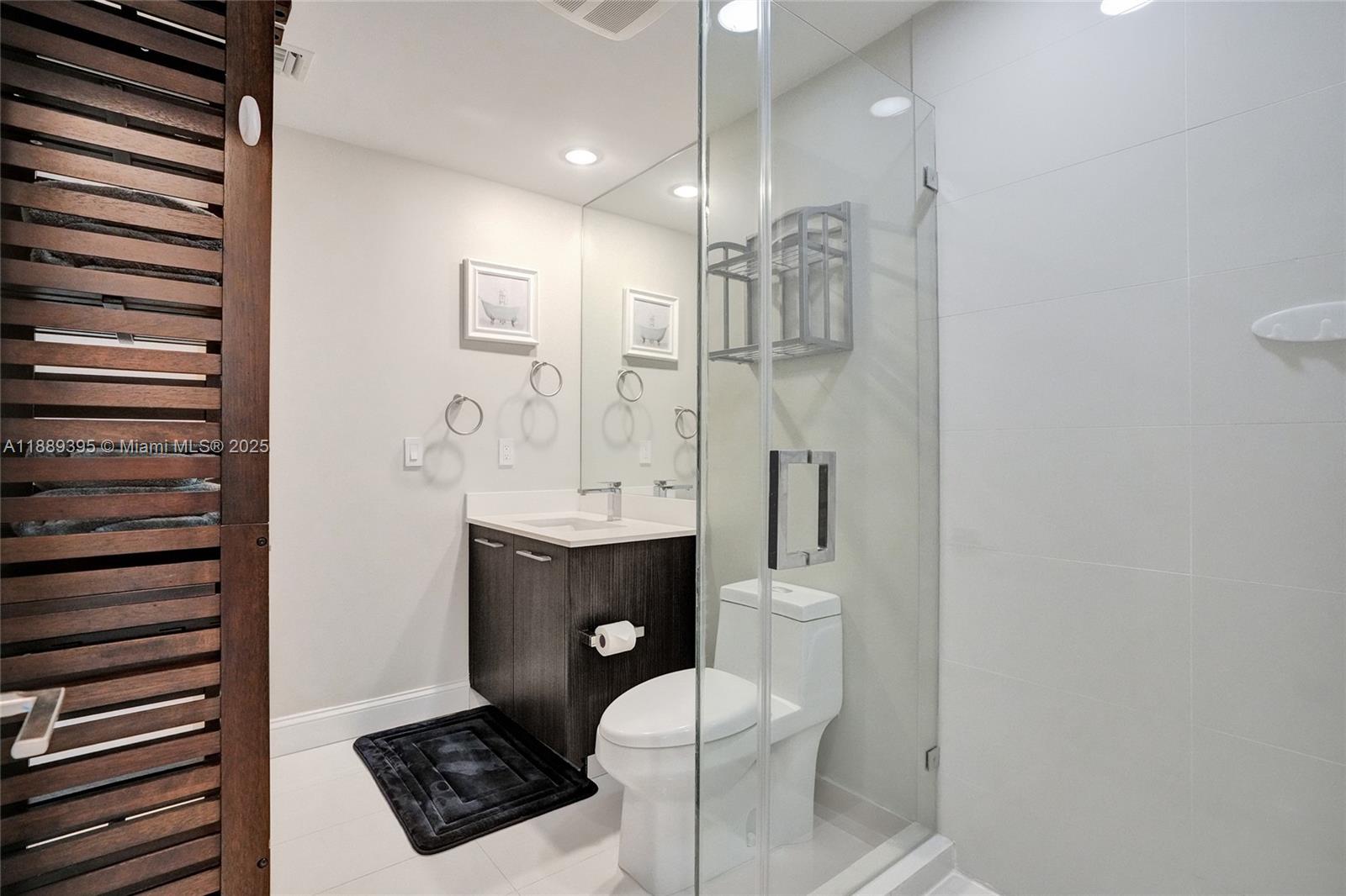 55 Southwest 9th Street, Unit 2201 Miami, FL 33130 - Photo 27 of 58