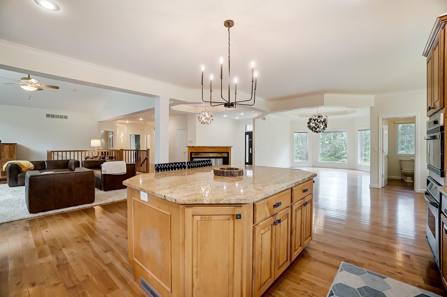 6929 Lawyer Road Cincinnati, OH 45244 - Photo 12 of 50 Gallery Image 12