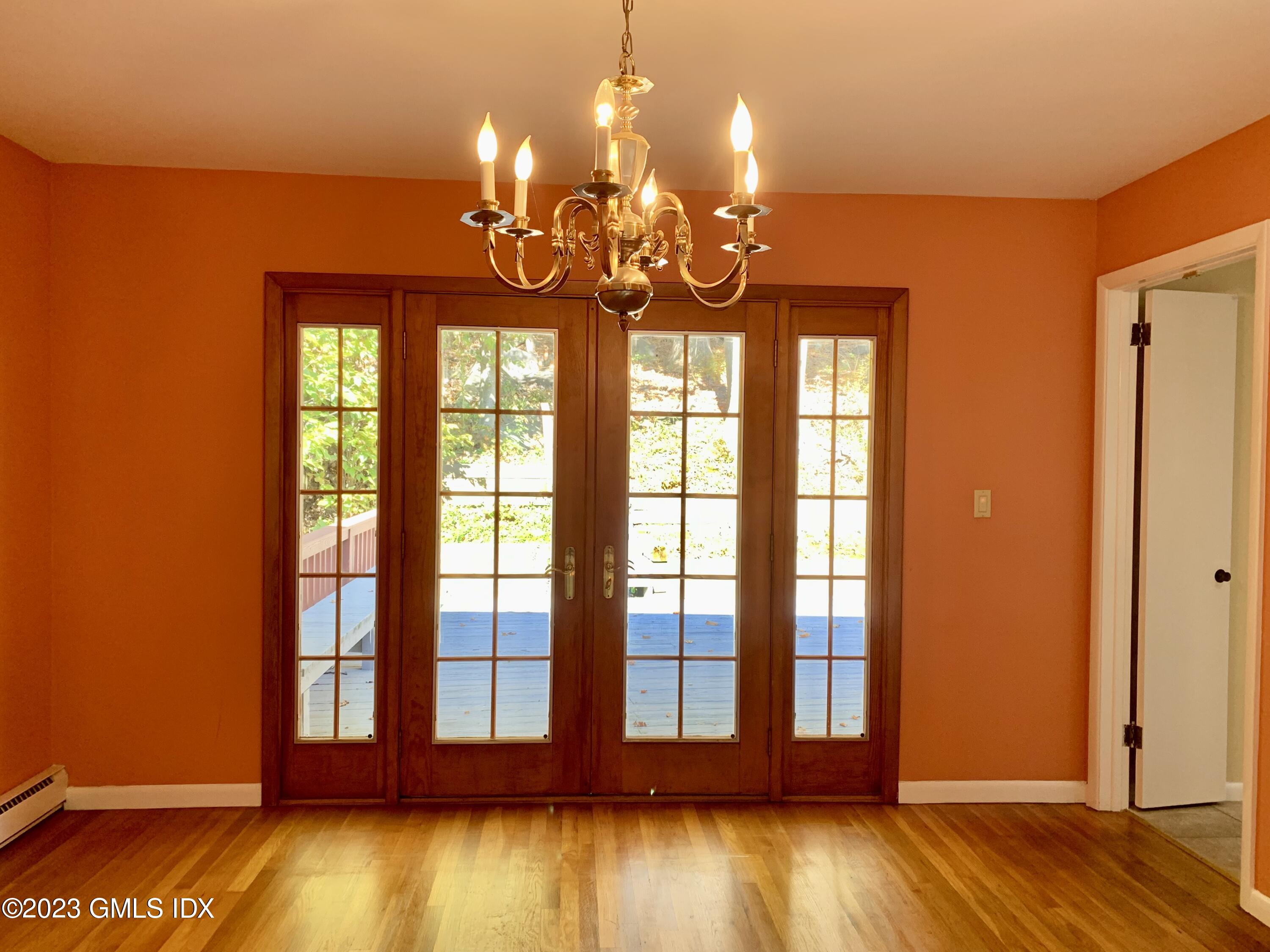 15 Windsor Lane Cos Cob, CT 06807 - Photo 5 of 31 IMG_E1812