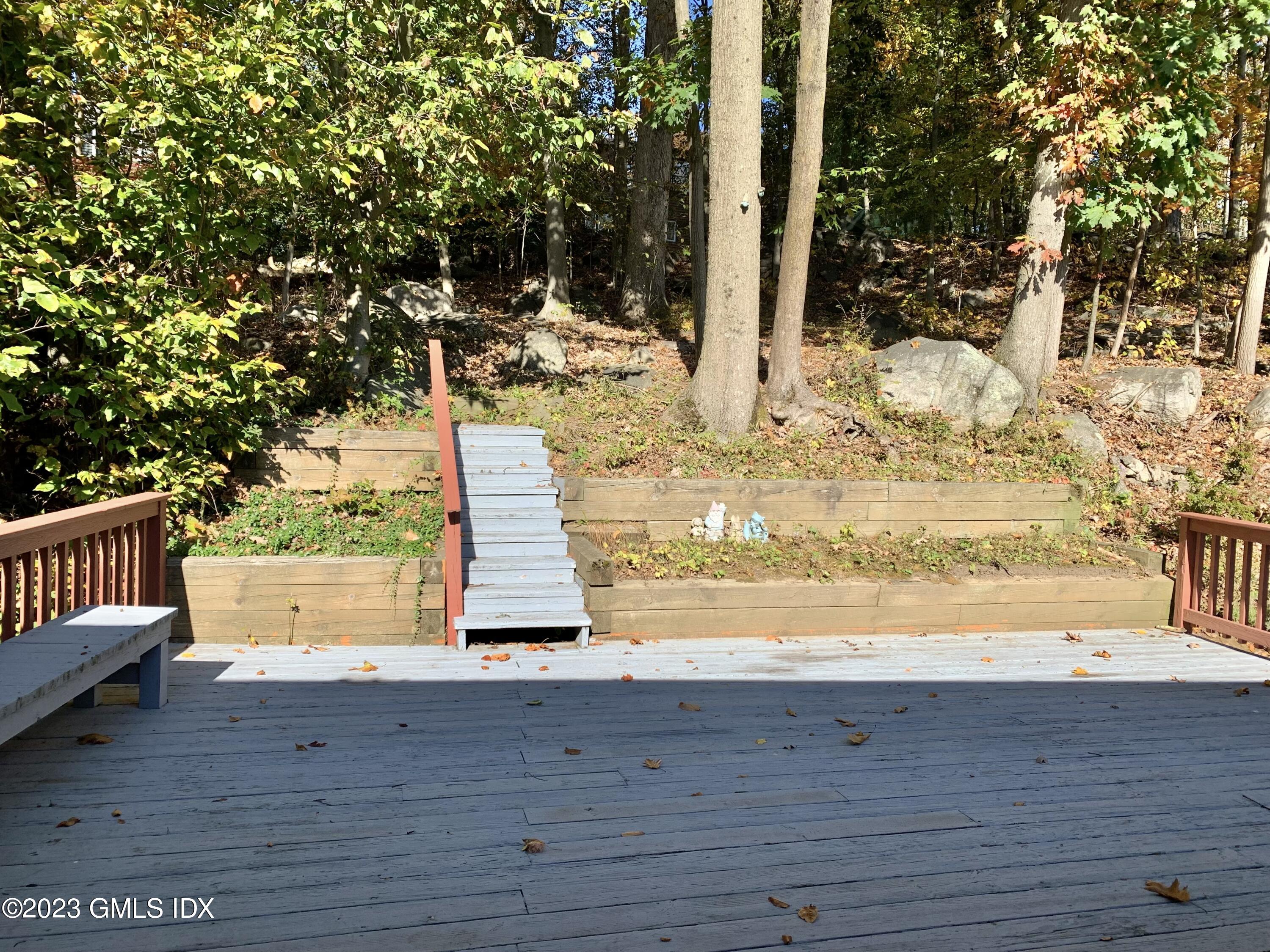 15 Windsor Lane Cos Cob, CT 06807 - Photo 9 of 31 IMG_E1813