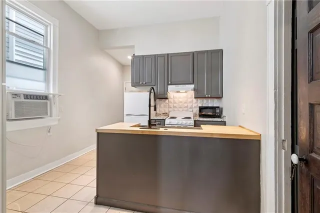 $299,000 | 2756-28 Orleans Avenue, New Orleans, LA 70119