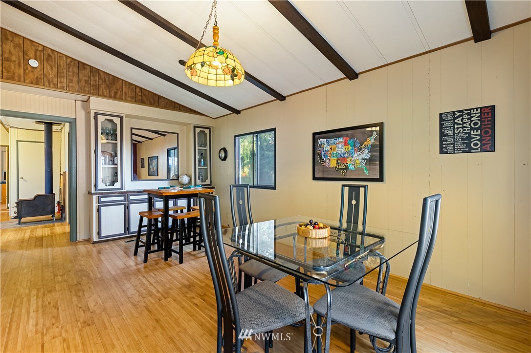 8537 White Road Blaine, WA 98230 - Photo 7 of 30 Gallery Image 7