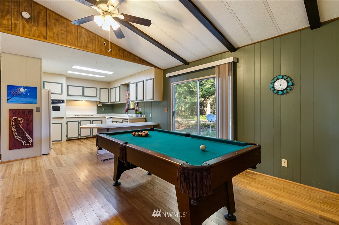 8537 White Road Blaine, WA 98230 - Photo 10 of 30 Gallery Image 10