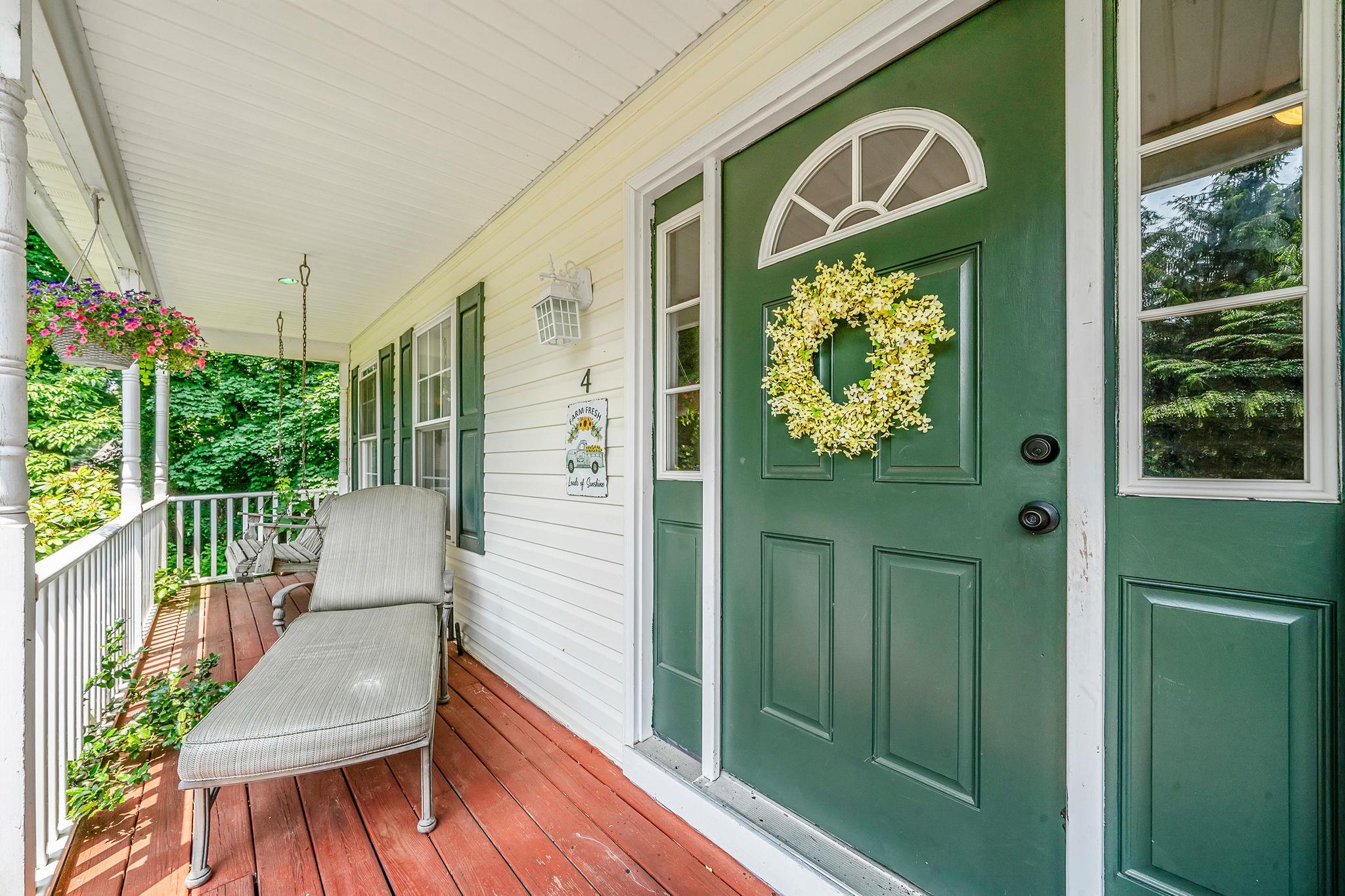 4 Ariel Court Rocky Point, NY 11778 - Photo 5 of 45