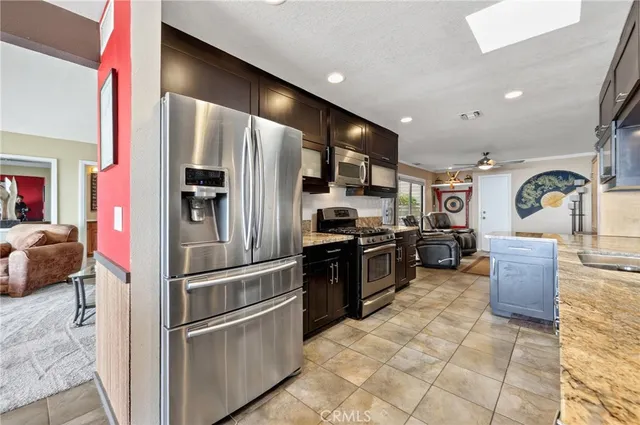 $999,800 | 892 Highpoint Drive, Claremont, CA 91711