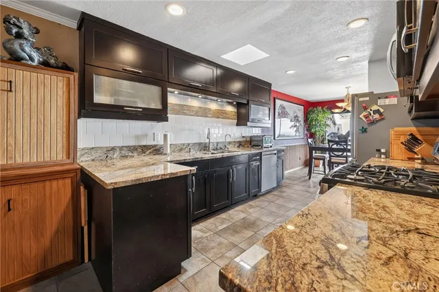 $999,800 | 892 Highpoint Drive, Claremont, CA 91711