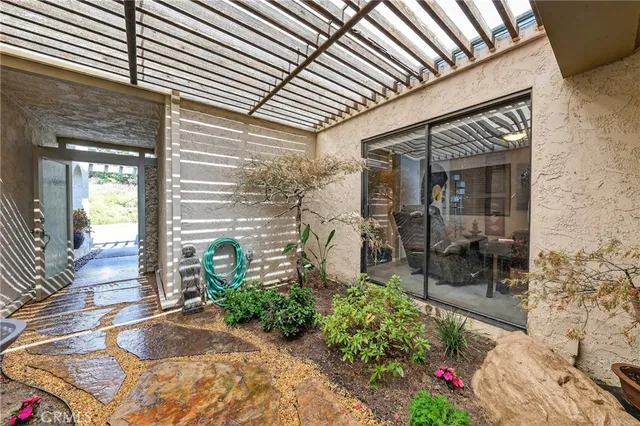 $999,800 | 892 Highpoint Drive, Claremont, CA 91711