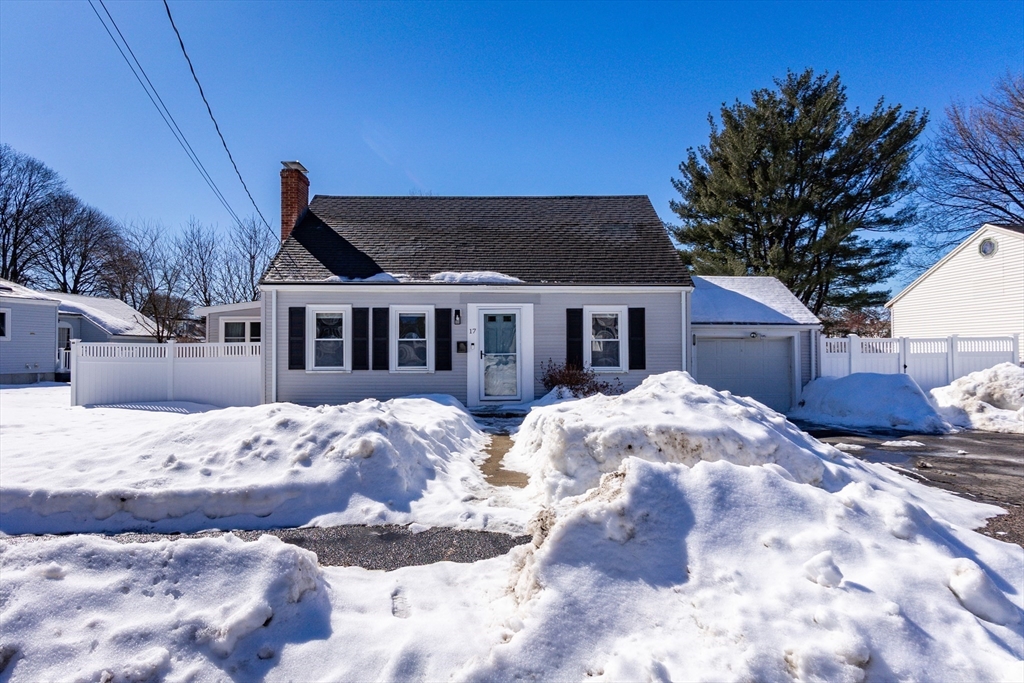 17 Tennyson Road Waltham, MA 02453 - Photo 1 of 33 Gallery Image 1