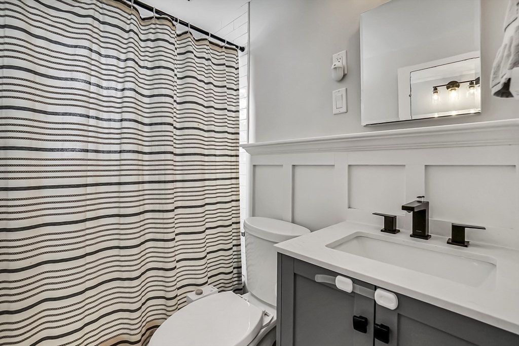 17 Tennyson Road Waltham, MA 02453 - Photo 16 of 33 Gallery Image 16