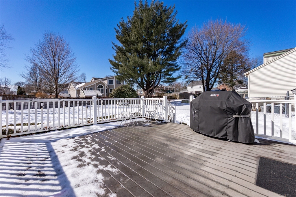 17 Tennyson Road Waltham, MA 02453 - Photo 28 of 33 Gallery Image 28