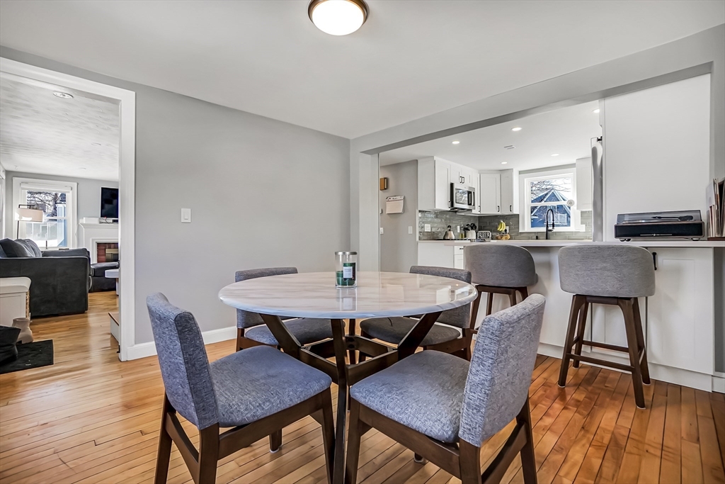 17 Tennyson Road Waltham, MA 02453 - Photo 6 of 33 Gallery Image 6